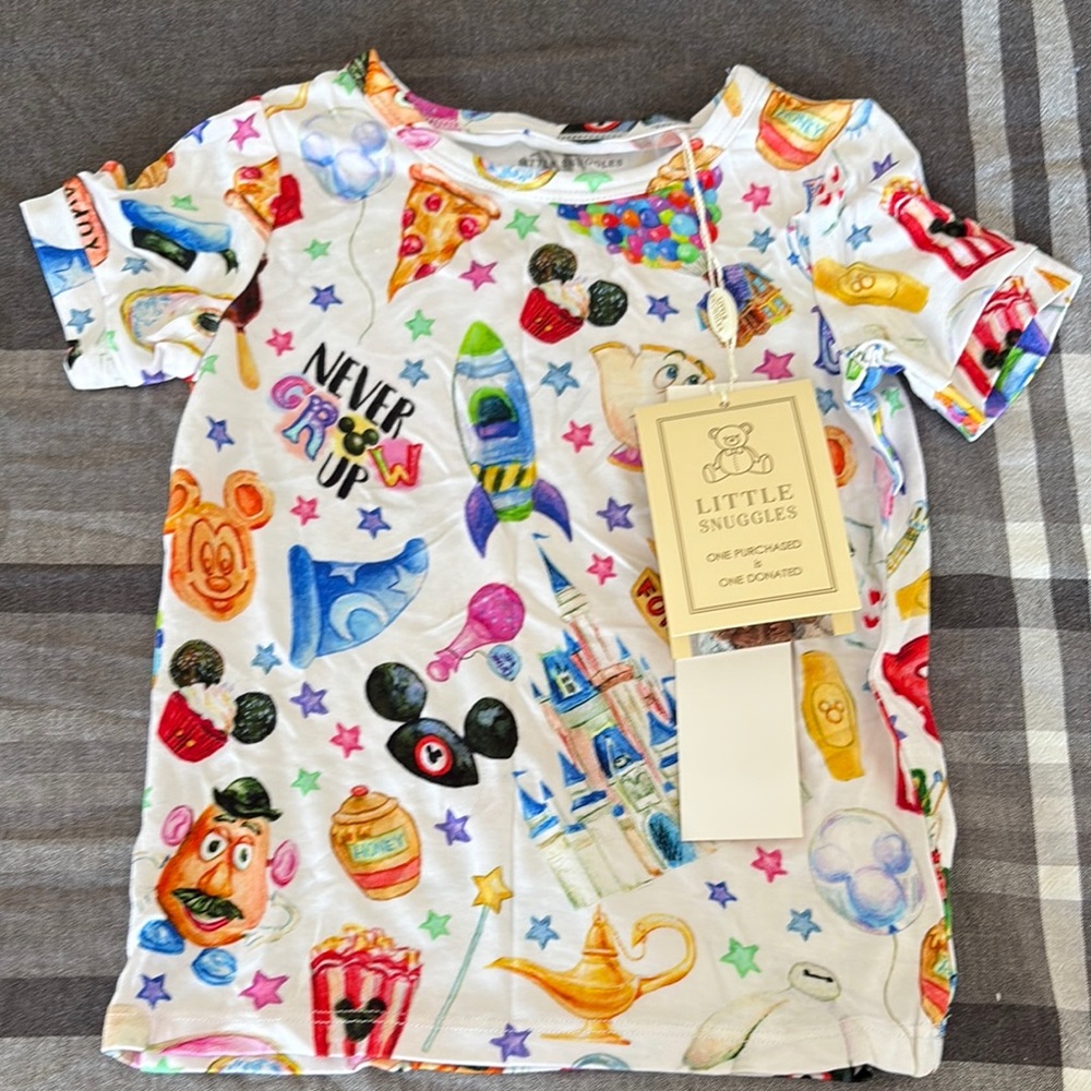 Little Snuggles DisneyLand Pajama Set - Picture 2 of 10